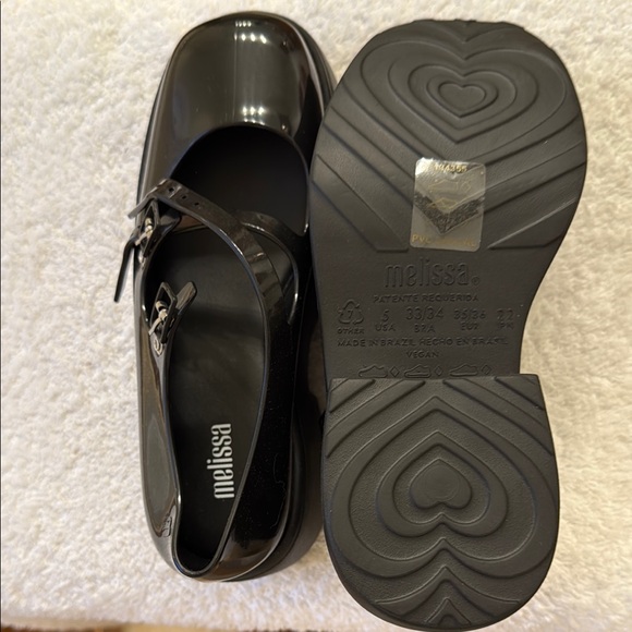 Melissa Black Flats with Classic Mary Jane platform - Picture 2 of 6